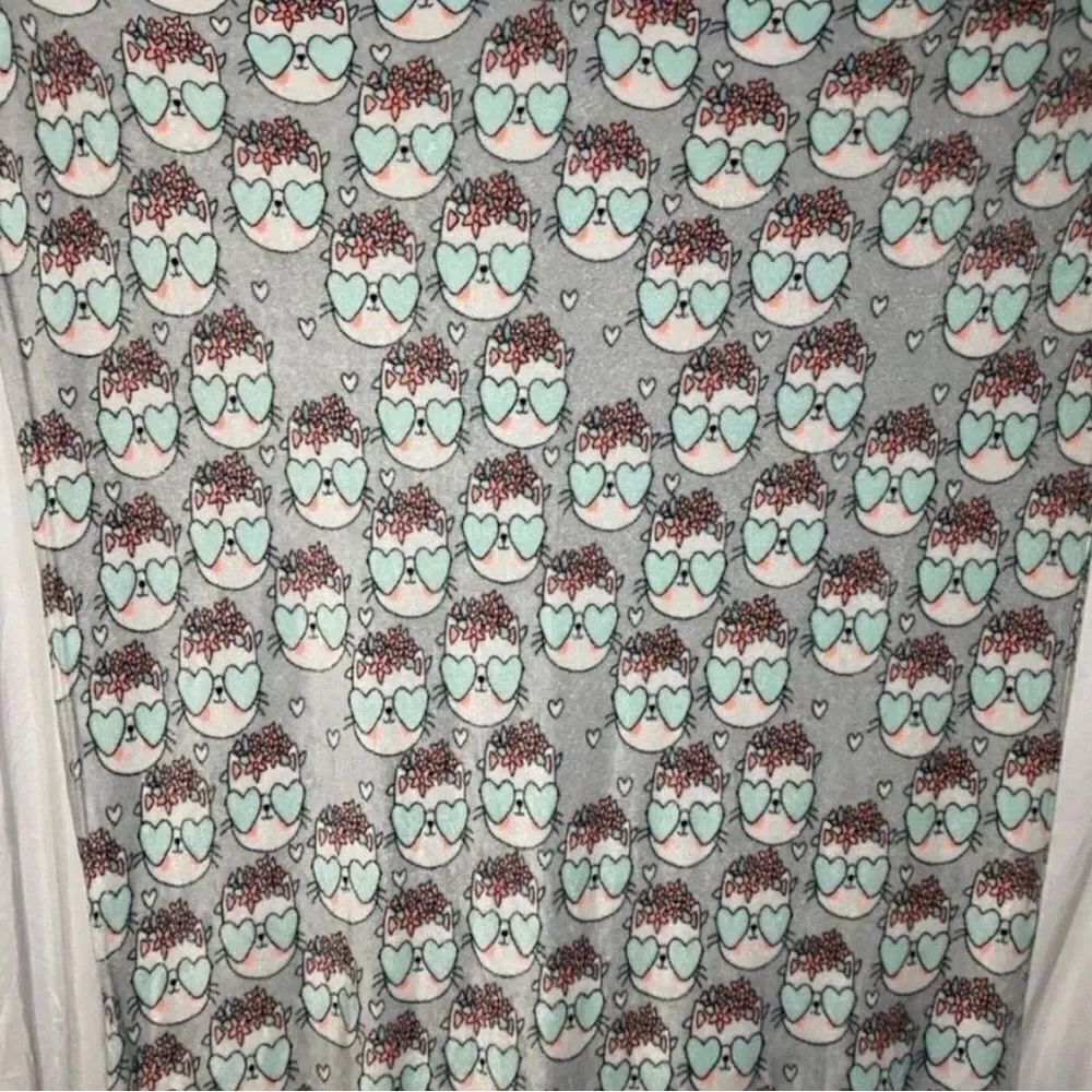 Cute kitty fleece throw - Picture 1 of 4